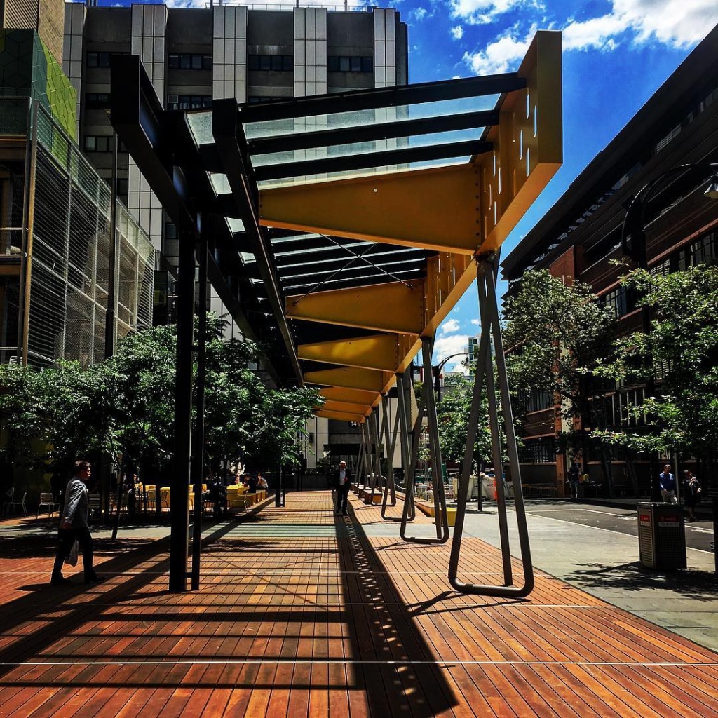 rmit8.jpg rmit8.jpg