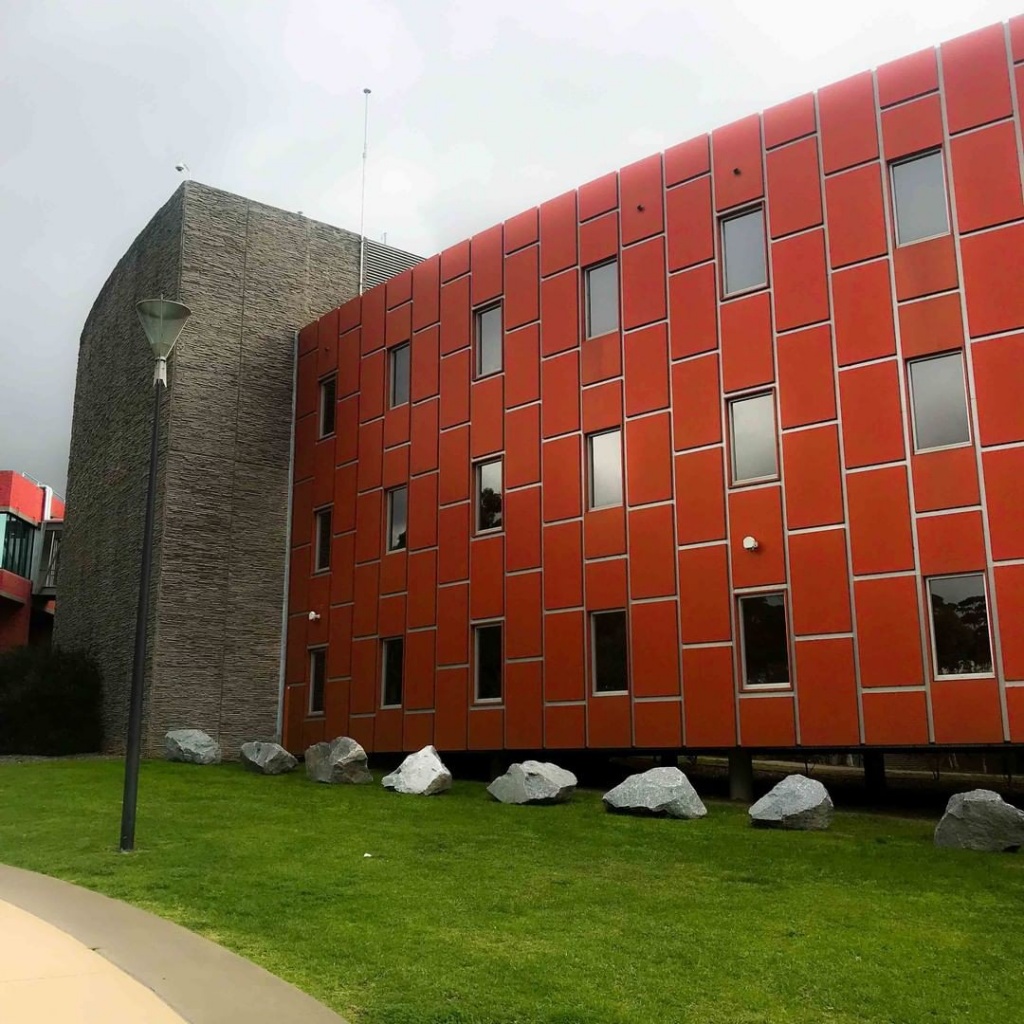 rmit14.jpg rmit14.jpg